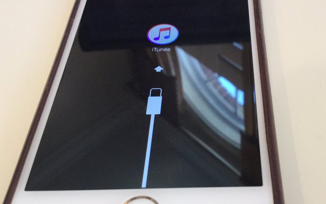 iOS 10 iPhone Update Failed Or Stuck? The Bricked iPhone Fix!