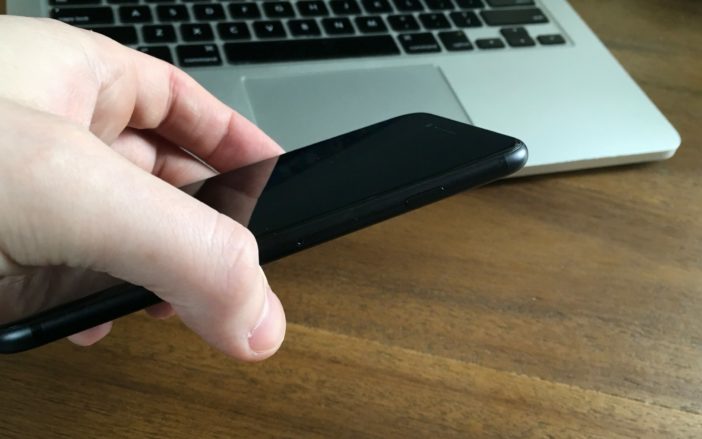 My iPhone Power Button Is Stuck! What Should I Do? My iPhone Power Button Is Stuck! What Should I Do?