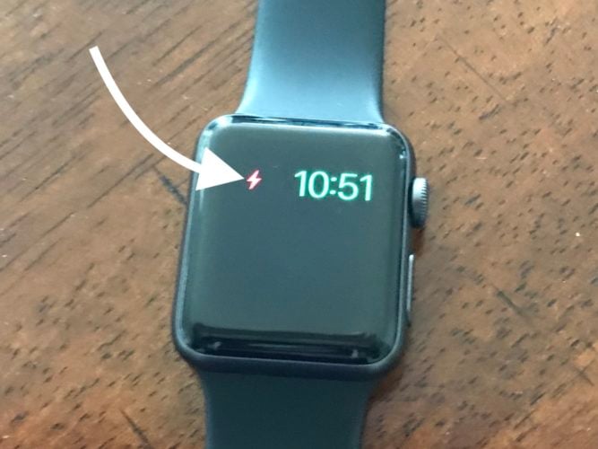 cargar el Apple Watch para salir del modo ahorro de energía