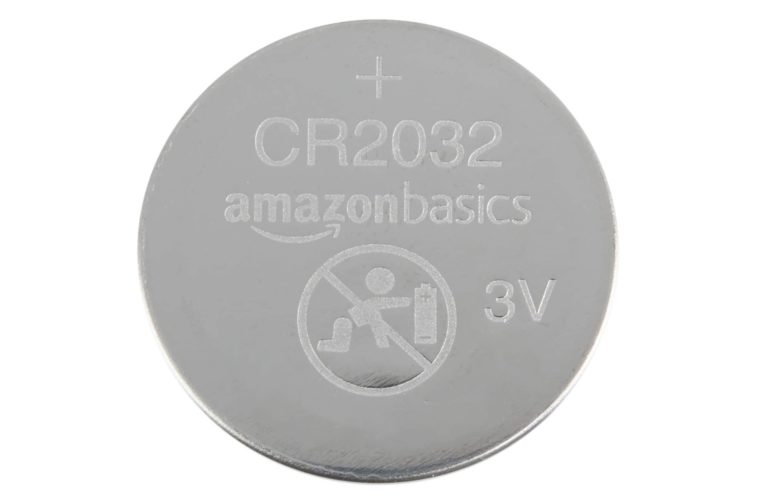 Single CR2032 battery